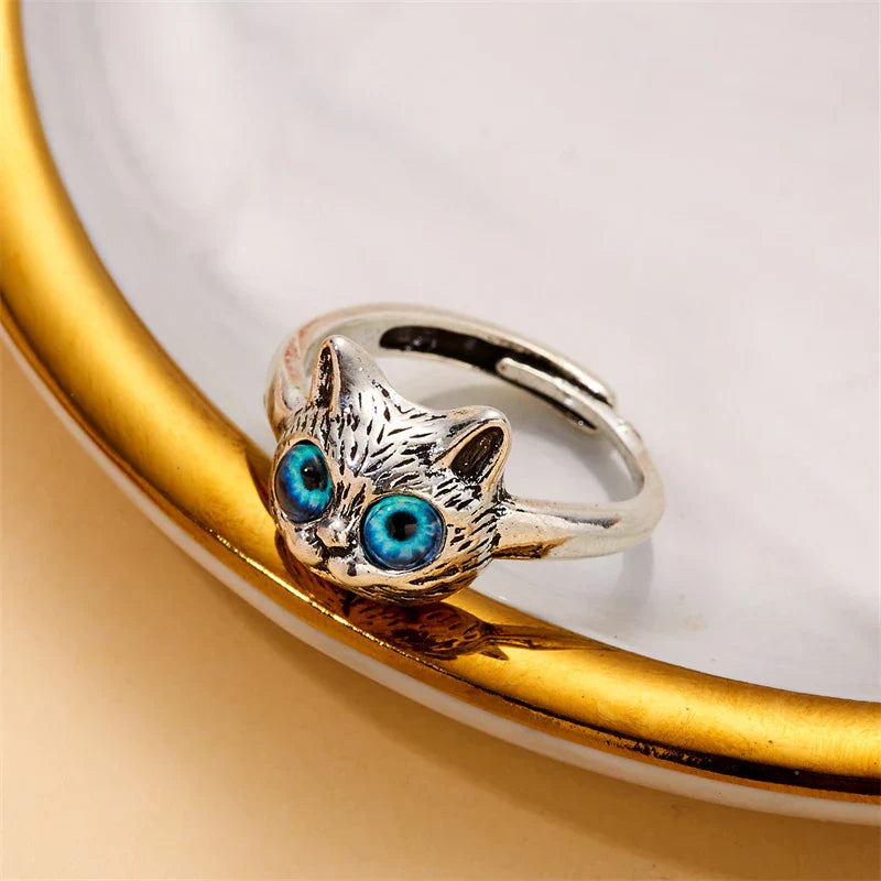 Moonlit Whisker Sterling Silver Ring