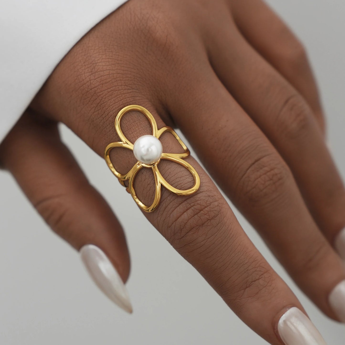 Daydream Soft Petal Ring