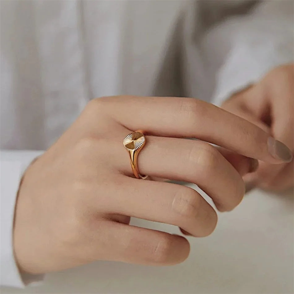 Solara Voss Sunburst Ring