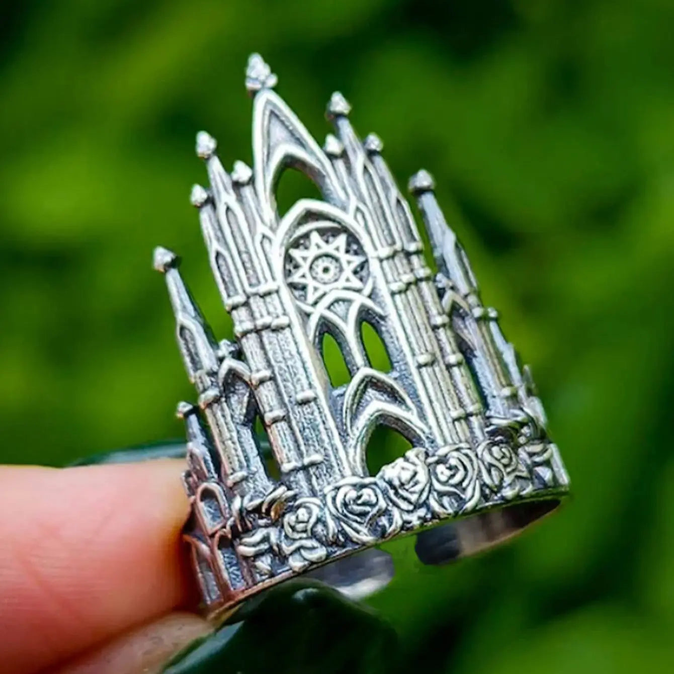 Helena Vauclair Cathedral Ring