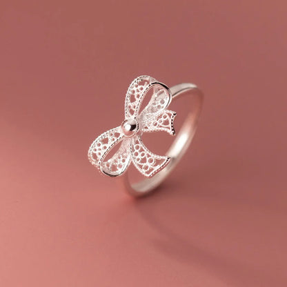 Sweetie Tie Silver Ring