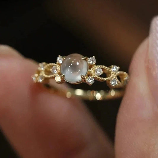 Sienna Doro Handset Moonstone Ring