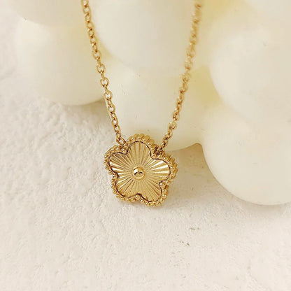 Maeve Clover Necklace