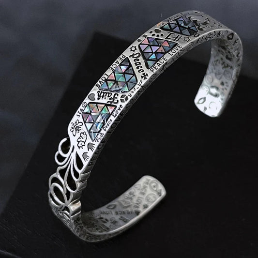 Shiloh Groove Grafitti Cuff